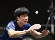 LOL决赛-日本队横扫奥地利队，梁靖崑关键制胜