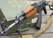 LOL决赛-李刚仁，将绿茵场化为F1街道，他是今夜唯一无需刹车的超级引擎