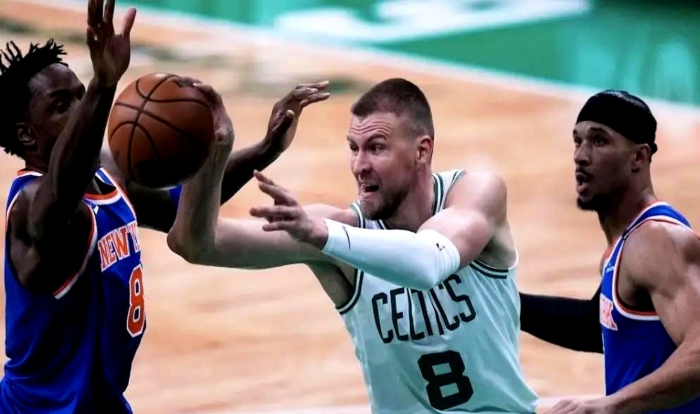 凯尔特人B队绝地反击希腊男篮,波尔津吉斯统治全场的简单介绍 凯尔特人B队绝地反击希腊男篮,波尔津吉斯统治全场的简单介绍