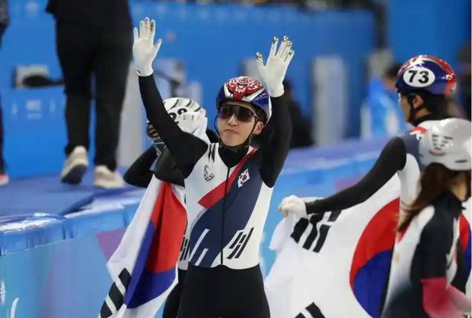 韩国运动员在滑雪项目中取得好成绩 韩国运动员在滑雪项目中取得好成绩