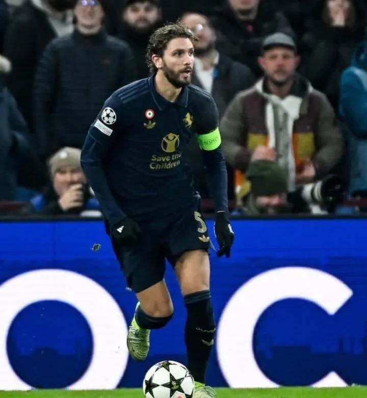 包含尤文图斯客场节奏把控不佳，遗憾被淘汰的词条