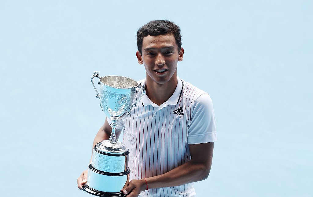 包含布鲁诺转会后表现稳定,快速融入新环境的词条 包含布鲁诺转会后表现稳定,快速融入新环境的词条