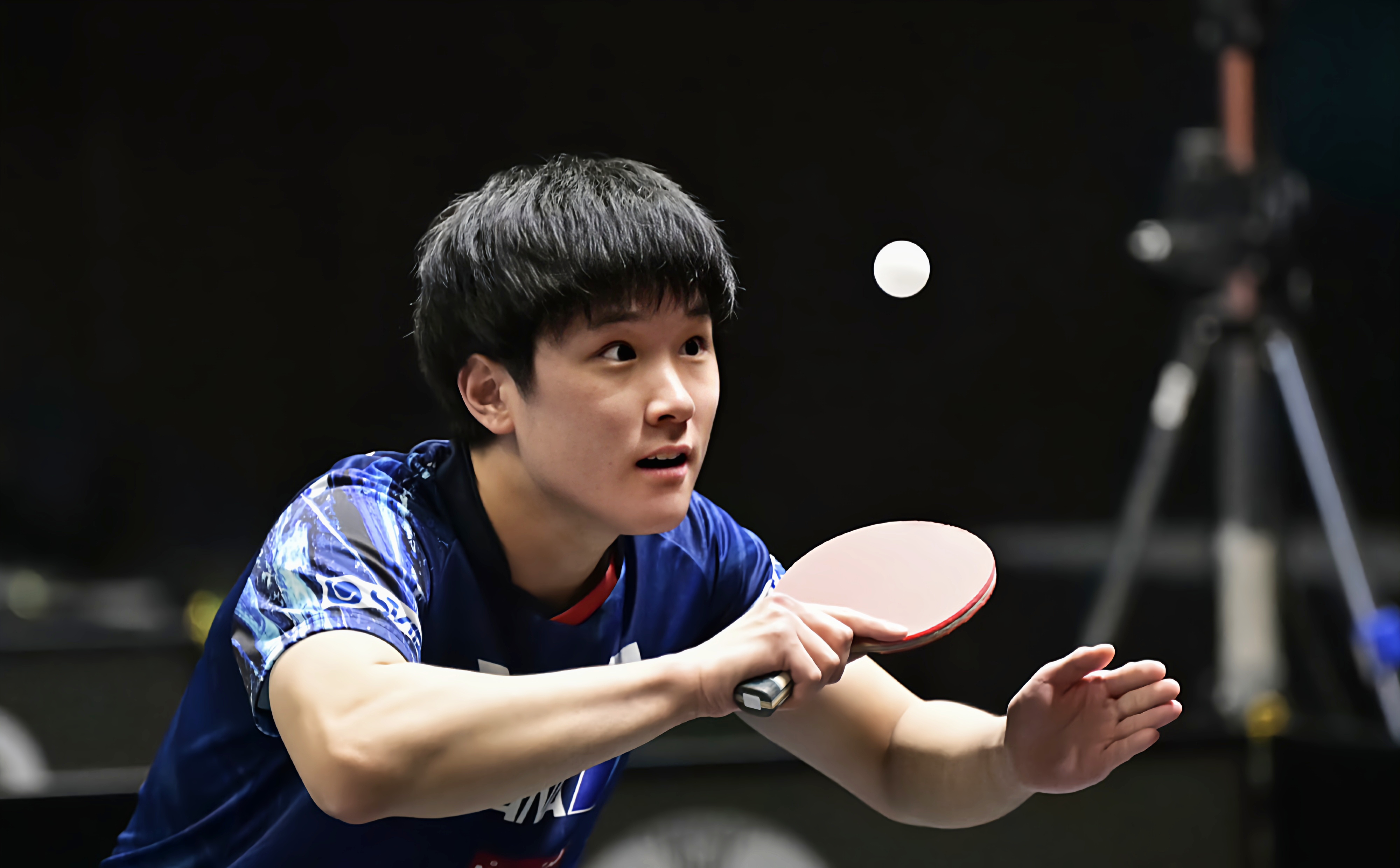 日本队横扫奥地利队，梁靖崑关键制胜