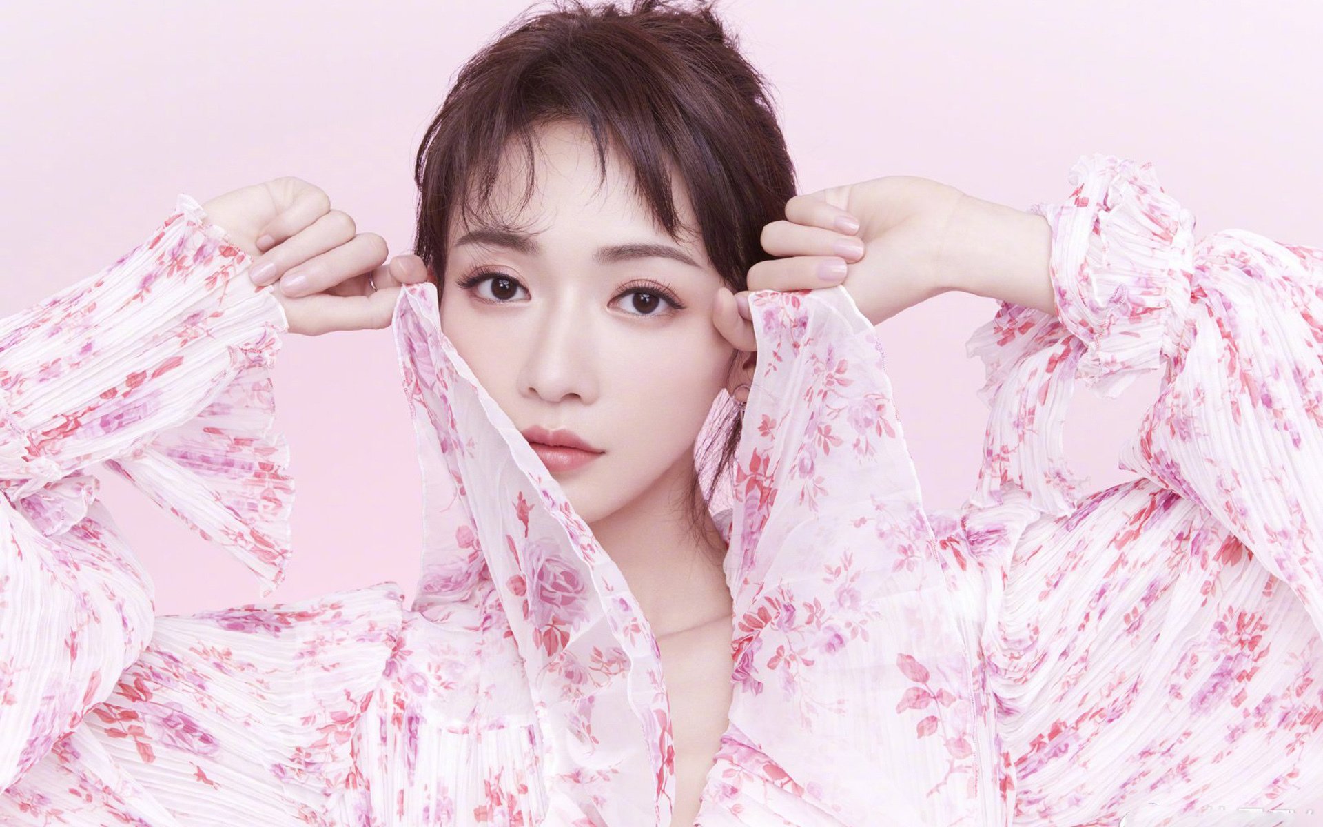 沙漠绿茵惊天逆转，卢卡库封神之夜，卡塔尔新王撼动曼城王朝